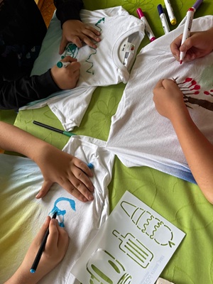 Kinder im Kreativ-Workshop close ups 2