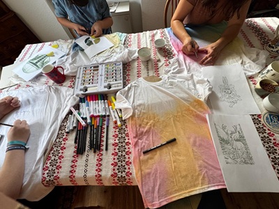 Kinder im Kreativ-Workshop close ups 1